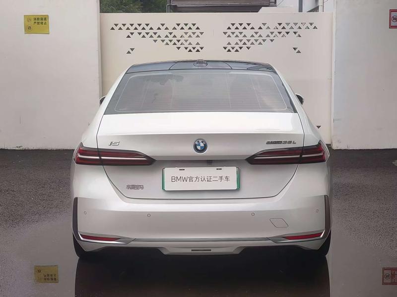 BMW i5, 2024 — фото 4 из 12
