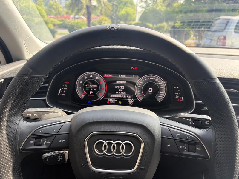 Audi Q7, 2023 — фото 7 из 10