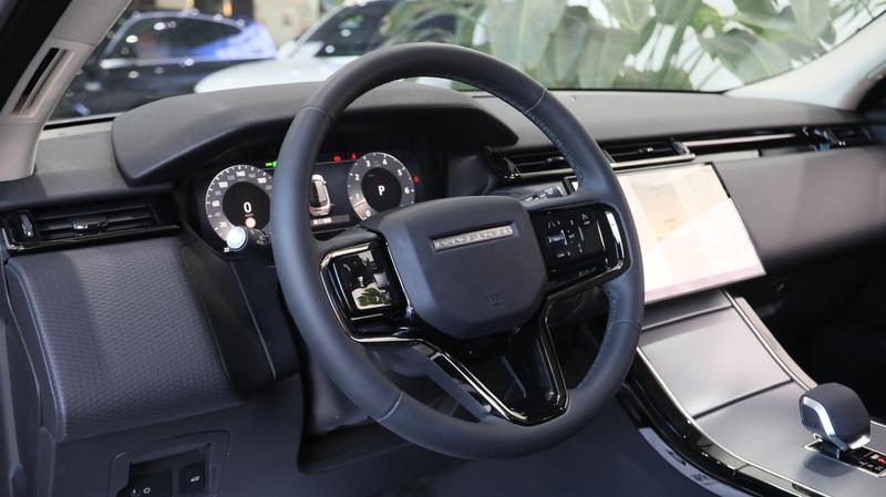 Land Rover Range Rover Velar, 2023 — фото 9 из 12