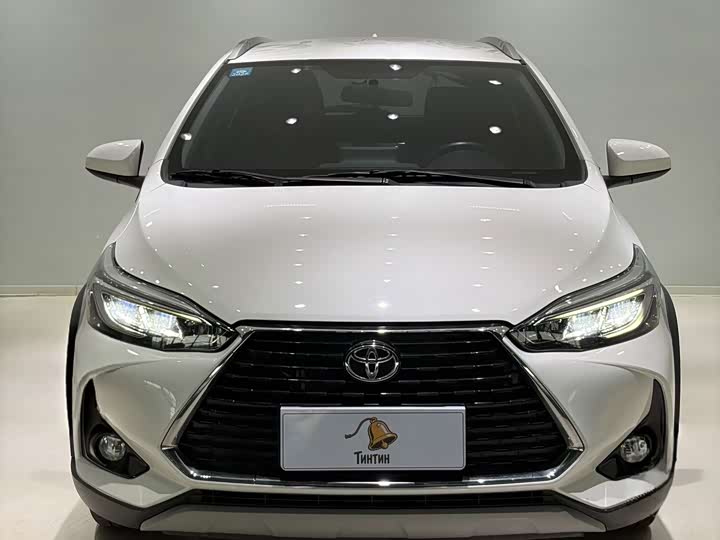 Toyota Yaris L Hatchback, 2022 — фото 2 из 9
