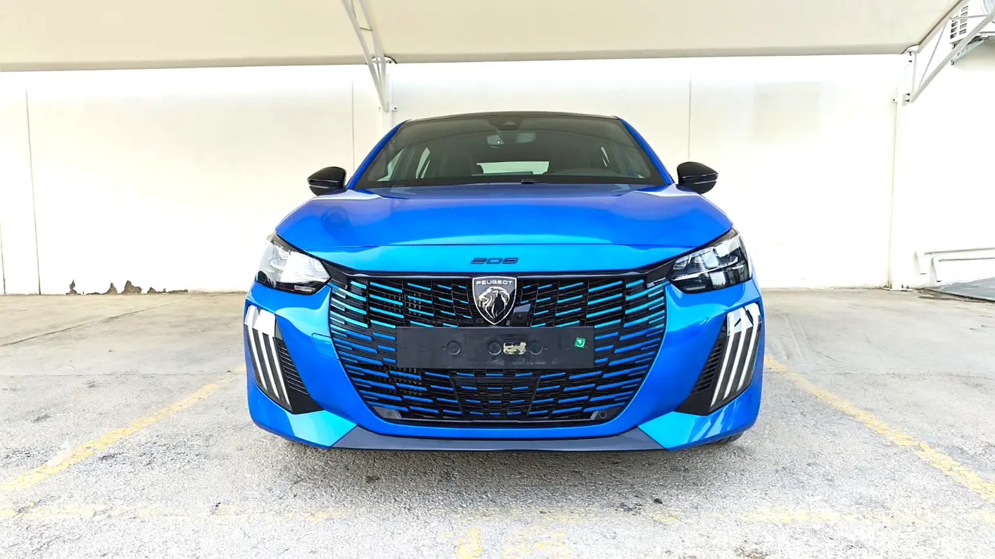 Peugeot 208, 2025 — фото 2 из 10