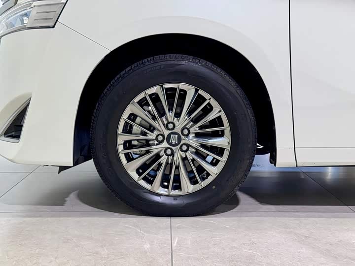 Toyota Vellfire, 2022 — фото 9 из 9