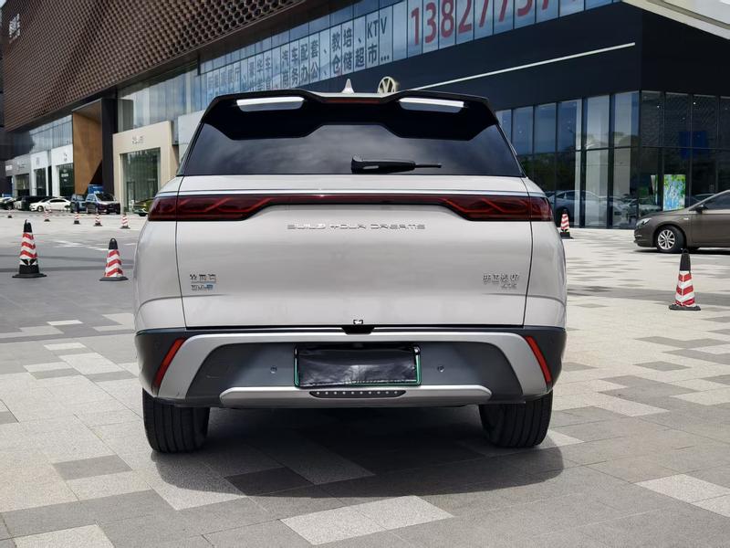 BYD Frigate 07, 2023 — фото 5 из 12