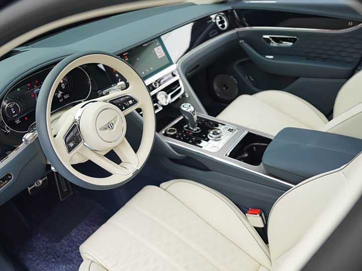 Bentley Flying Spur Hybrid, 2025 — фото 8 из 9