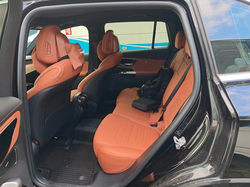 Mercedes-Benz GLC-Class Hybrid, 2025 — фото 12 из 12