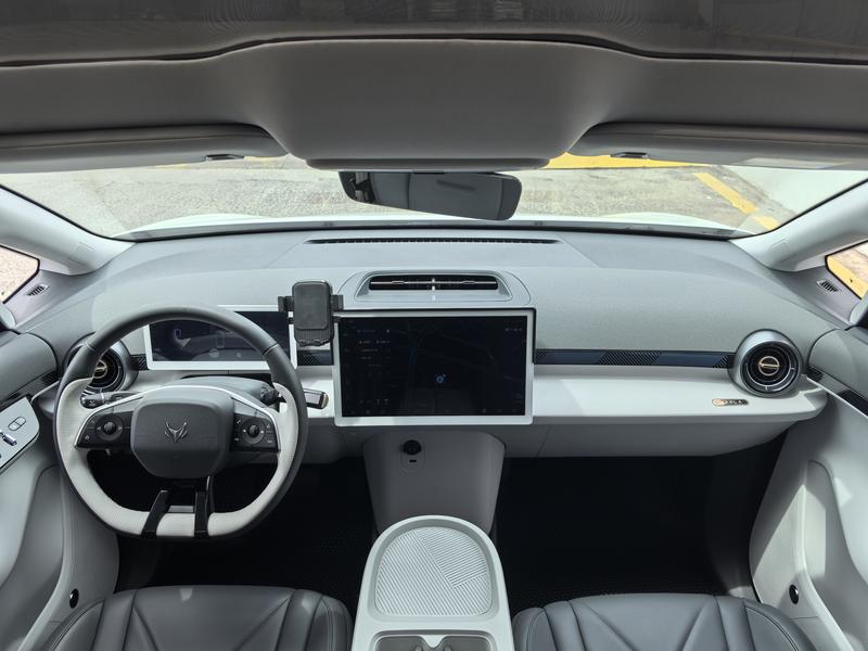 BAIC Arcfox Kaola S, 2025 — фото 9 из 12