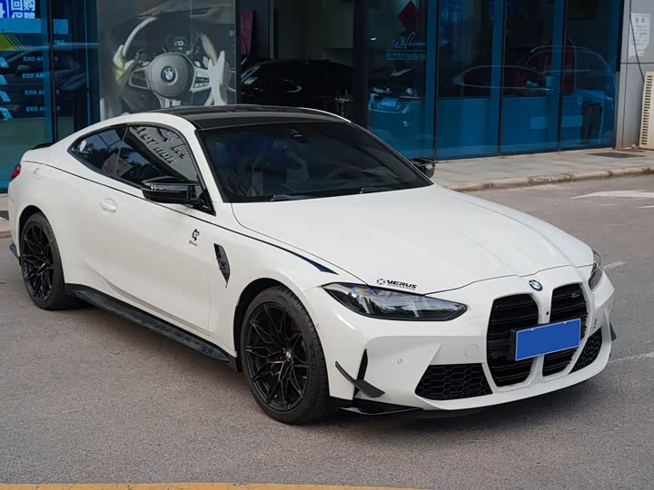 BMW M4, 2025 — фото 3 из 9