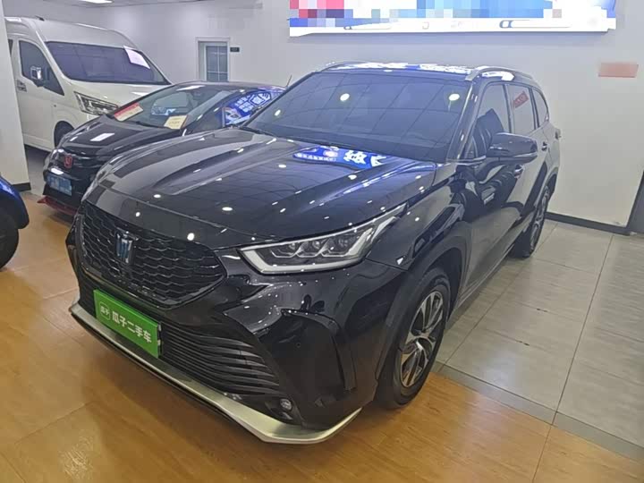 Toyota Crown Kluger, 2024 — купить в Санкт-Петербурге под ключ