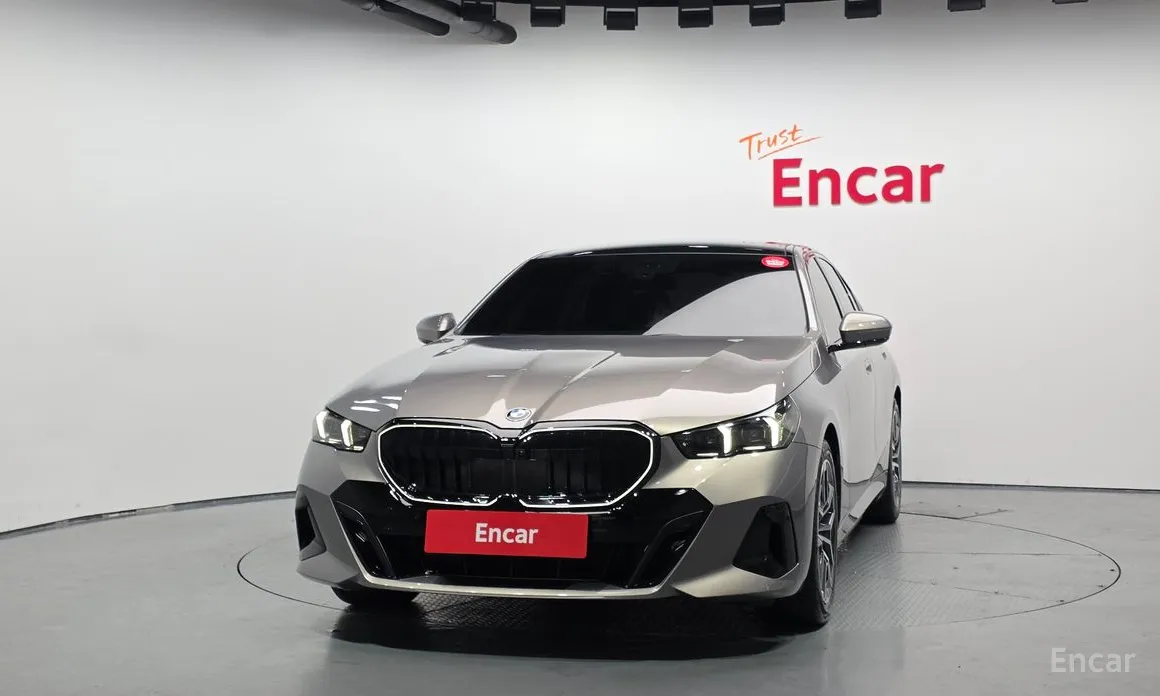 BMW 5 Series, 2025 — фото 3 из 12