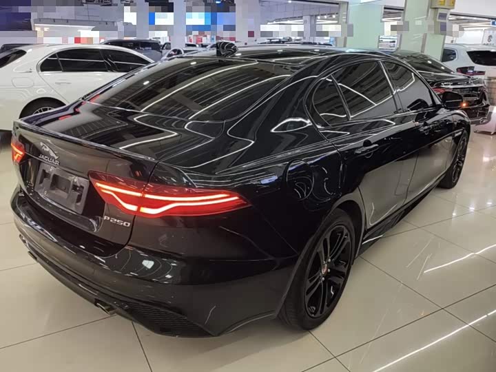 Jaguar XE L, 2022 — фото 7 из 9