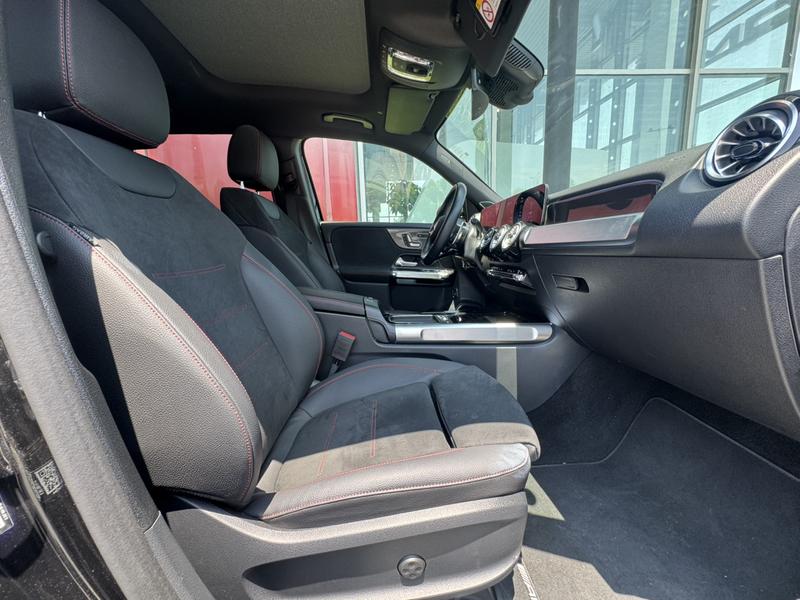 Mercedes-Benz GLB-Class AMG, 2025 — фото 11 из 12