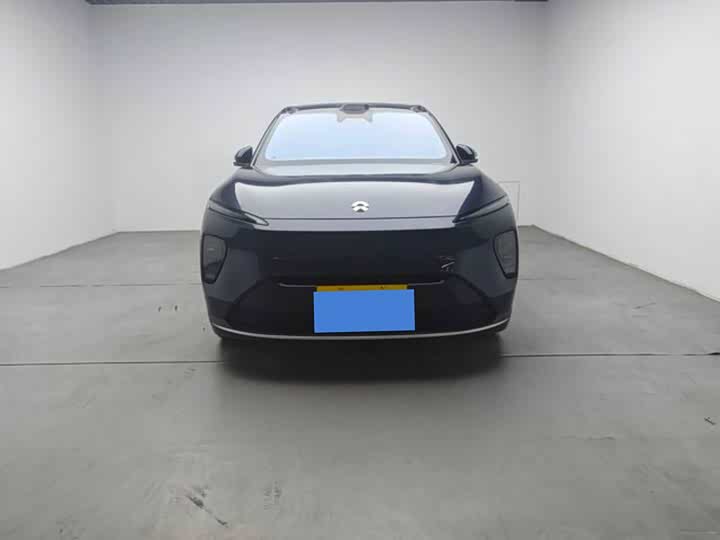 Nio ES8, 2023 — купить в Перми под ключ