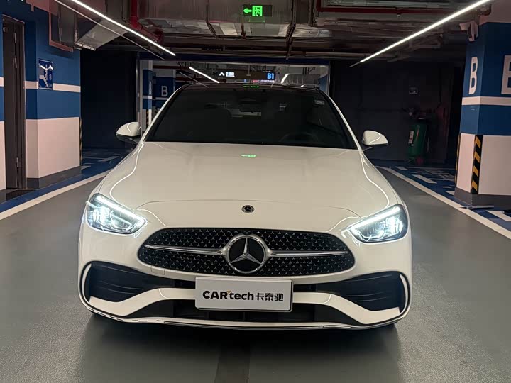 Mercedes-Benz C-Class, 2025 — фото 2 из 9