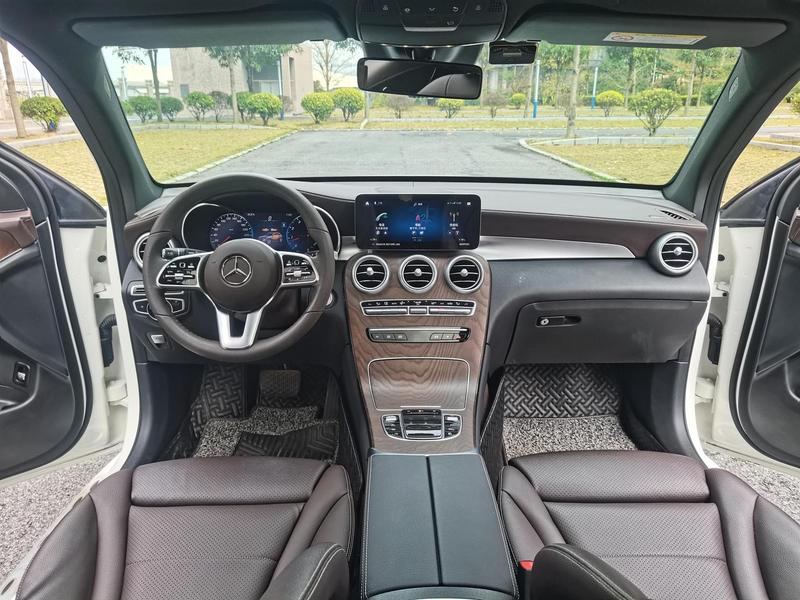 Mercedes-Benz GLC-Class, 2022 — фото 8 из 12