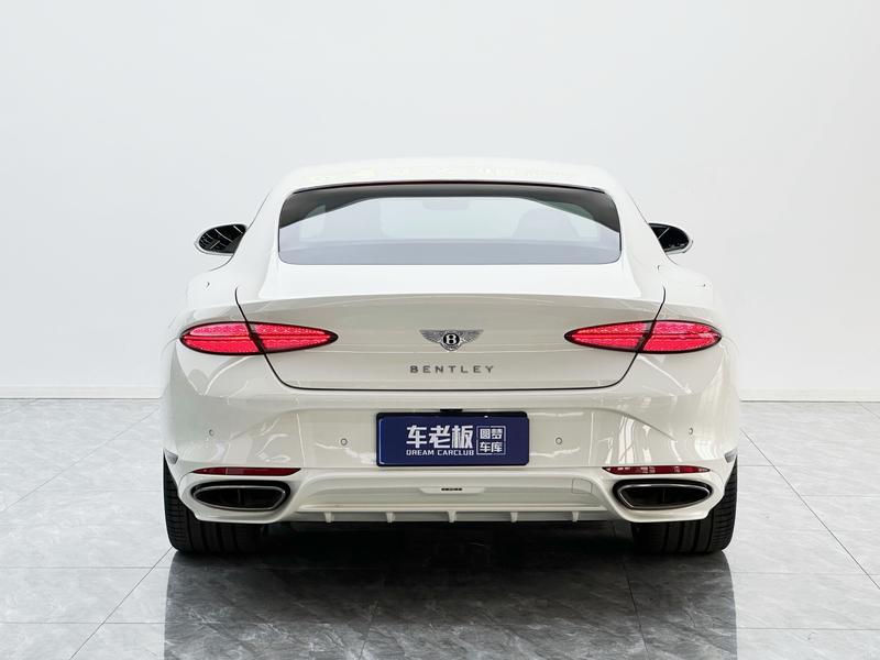 Bentley Continental GT Hybrid, 2025 — фото 5 из 12