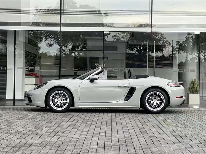 Porsche 718, 2022 — фото 2 из 9