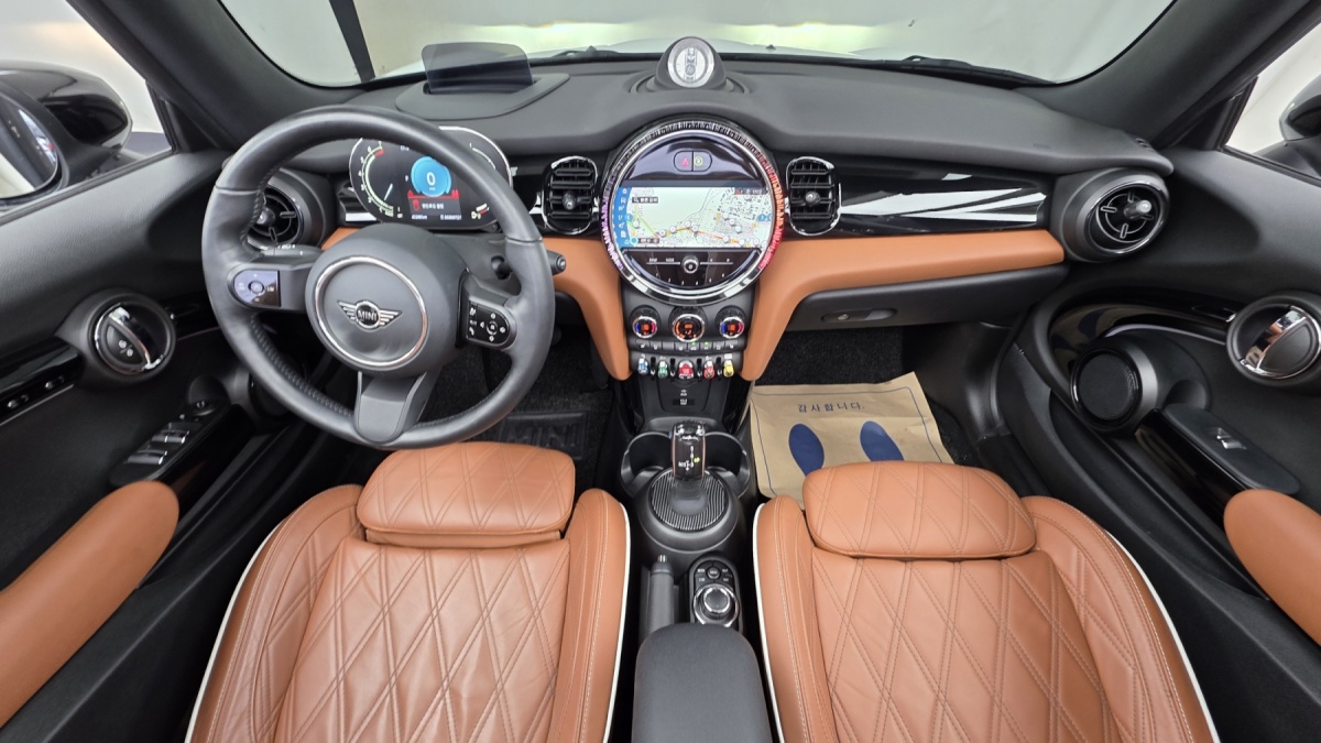 Mini Cooper Convertible, 2021 — фото 7 из 12