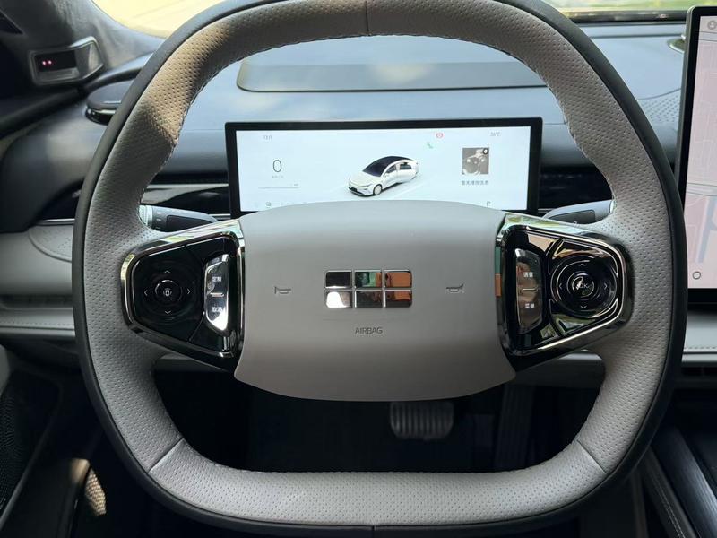 Geely Galaxy Starshine 8 EM-i, 2025 — фото 6 из 10