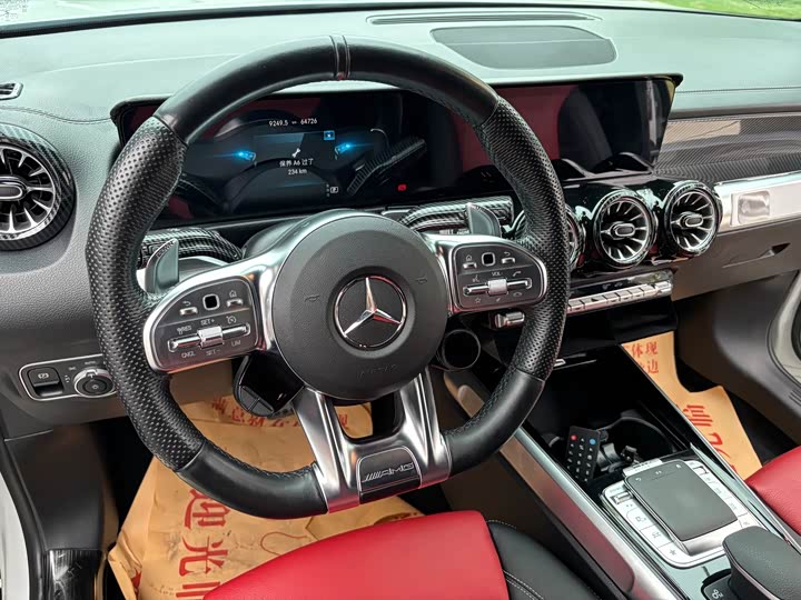 Mercedes-Benz GLB-Class AMG, 2022 — фото 8 из 9