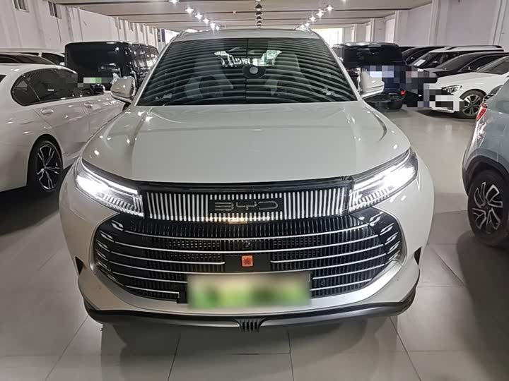 BYD Frigate 07, 2023 — фото 3 из 9