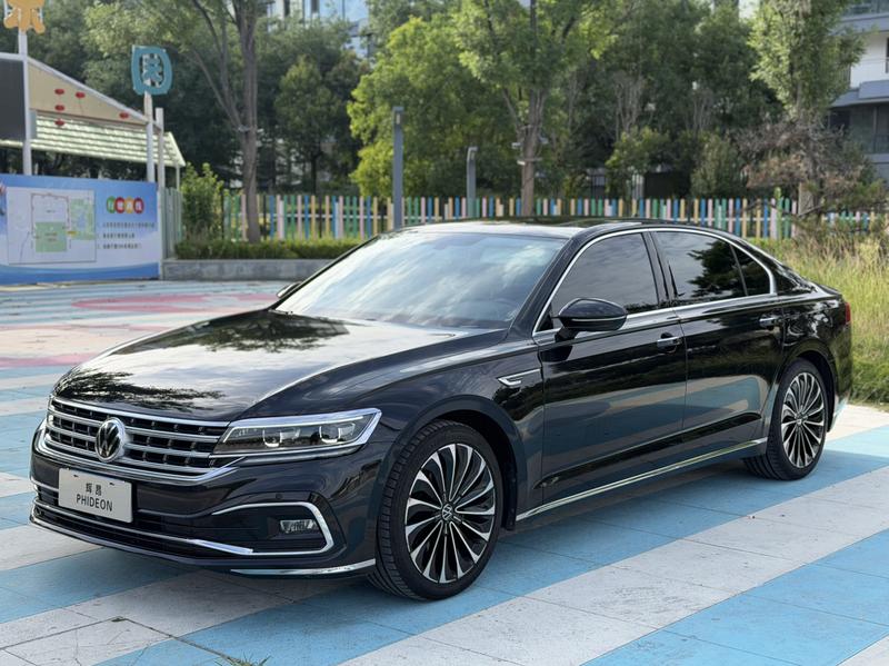 Volkswagen Phideon, 2023 — купить в Самаре под ключ
