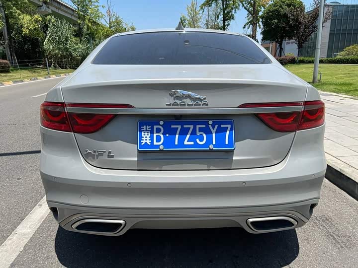 Jaguar XF L, 2024 — фото 5 из 9