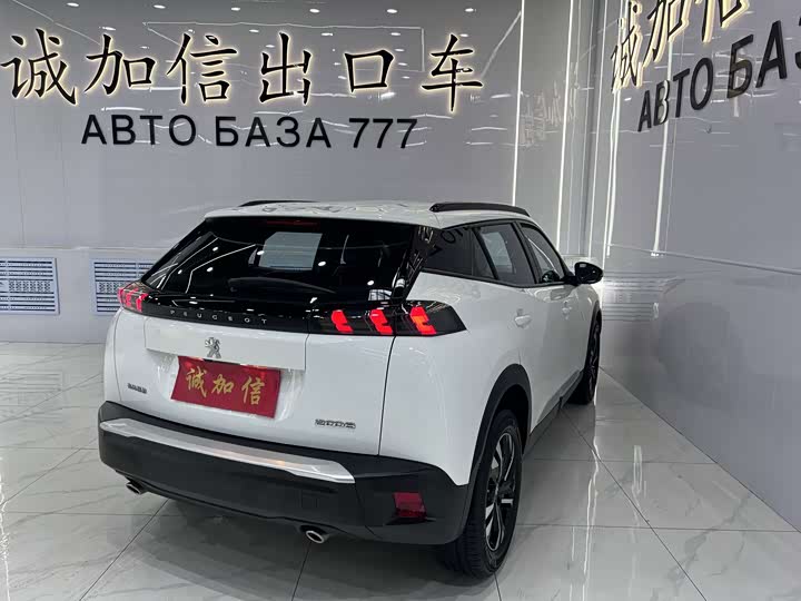 Peugeot 2008, 2022 — фото 4 из 9