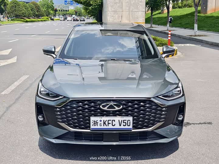 Chery Arrizo 8 Pro, 2024 — фото 2 из 9
