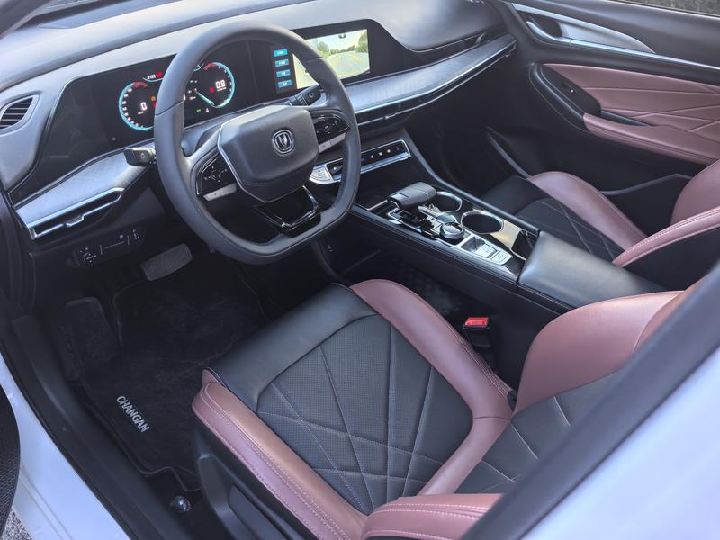 Changan Eado Plus, 2022 — фото 8 из 10