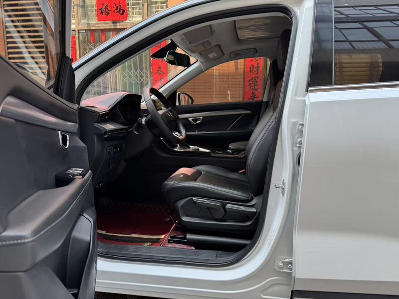 Wuling Asta, 2021 — фото 7 из 9