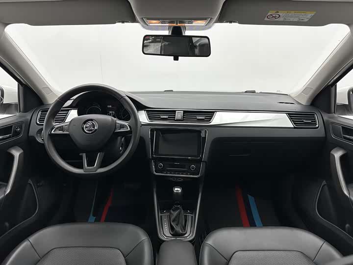 Skoda Rapid, 2022 — фото 7 из 9