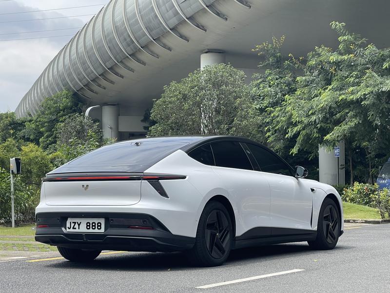 Geely Jiyue 07, 2024 — фото 7 из 12