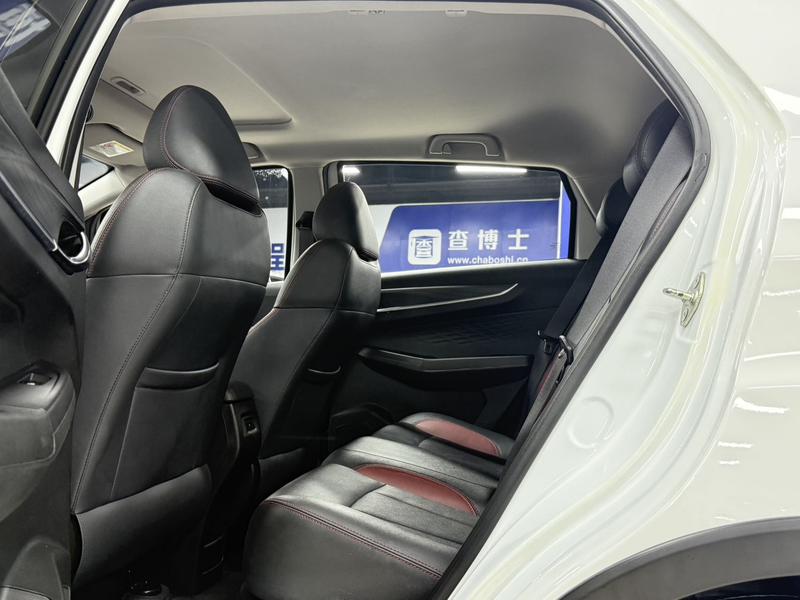 Geely Vision X3, 2021 — фото 11 из 12