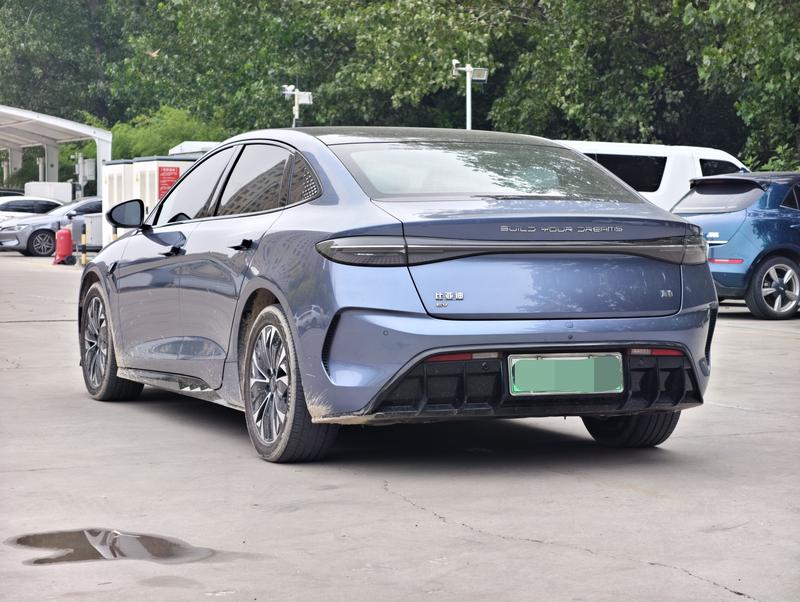 BYD Seal, 2022 — фото 4 из 11