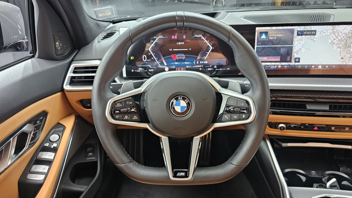 BMW 3 Series, 2025 — фото 8 из 12