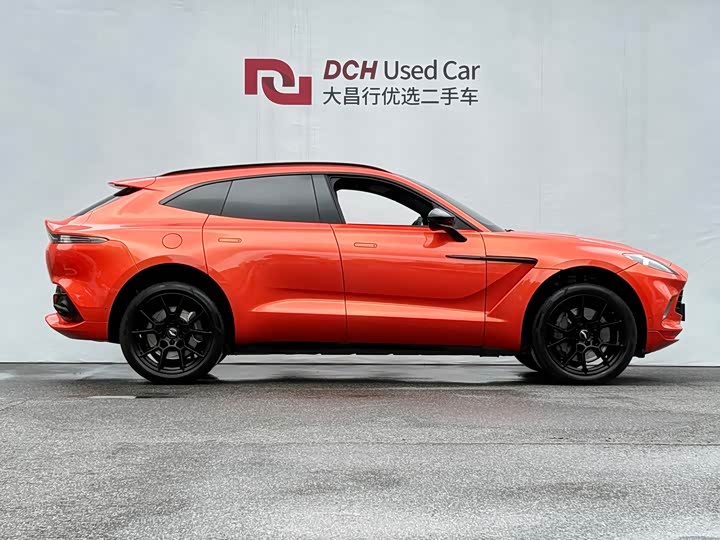 Aston Martin DBX, 2021 — фото 3 из 9