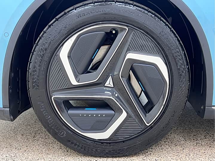 Changan Deepal L07, 2024 — фото 9 из 9
