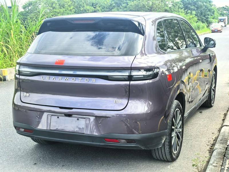 Leapmotor B10, 2025 — фото 7 из 12