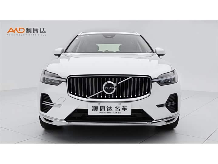Volvo XC60 Hybrid, 2024 — фото 2 из 9