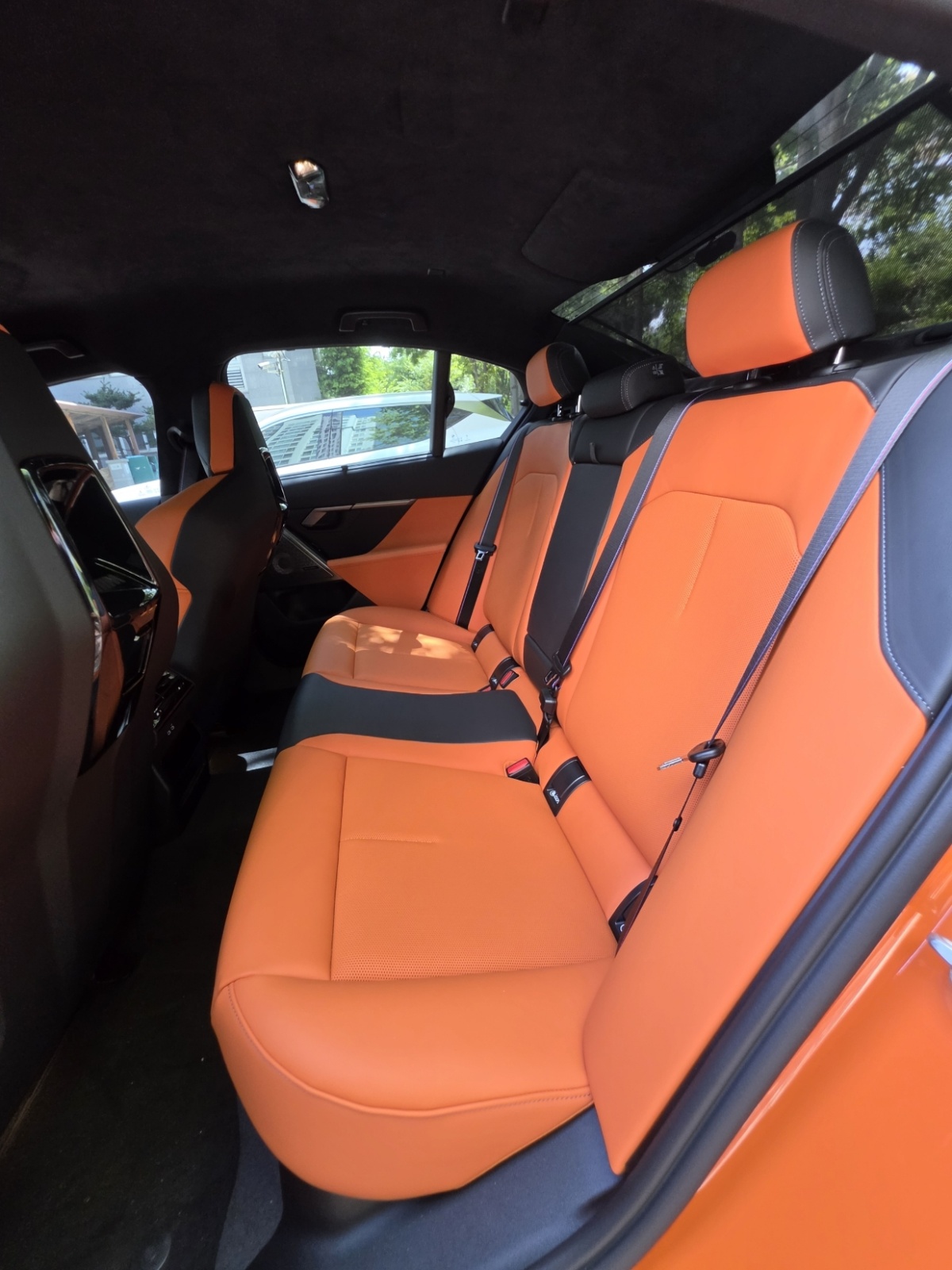 BMW M5, 2025 — фото 9 из 9