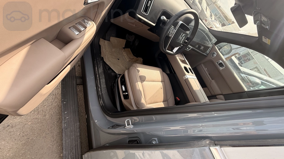 Lixiang L7, 2026 — фото 4 из 7