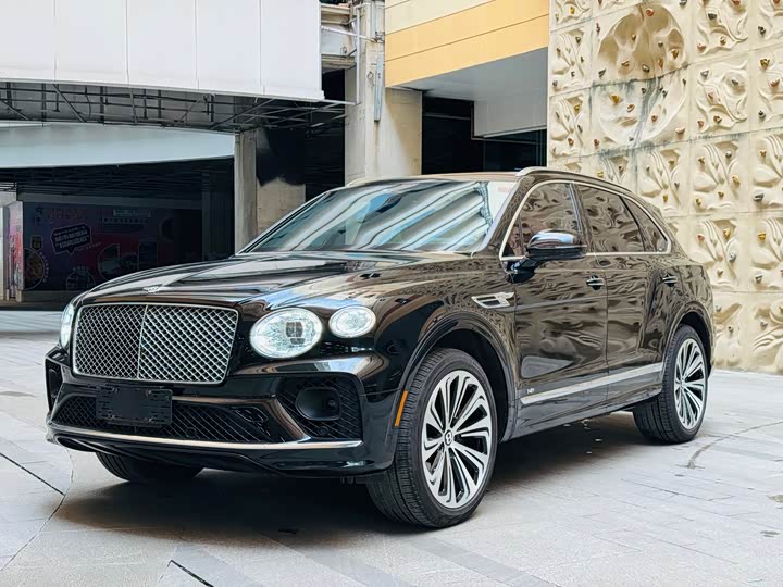 Bentley Bentayga, 2022 — купить в Смоленске под ключ