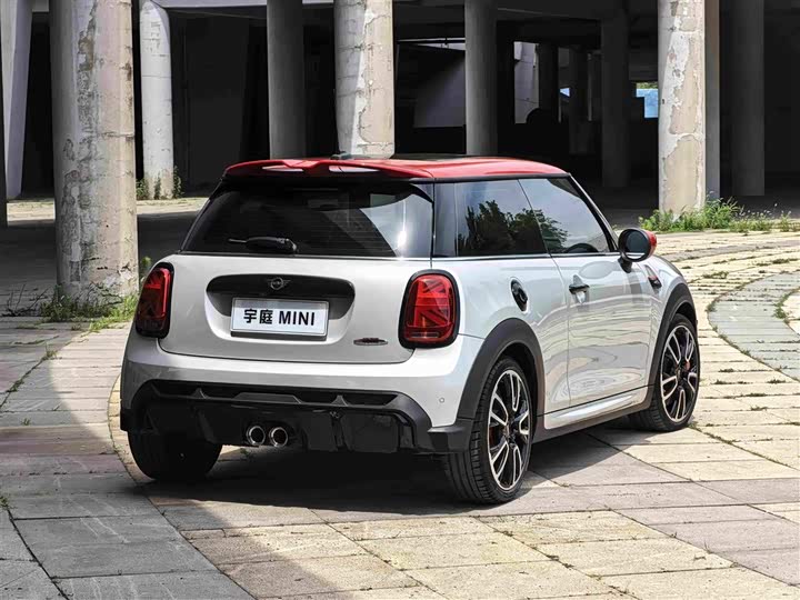 Mini Mini JCW, 2021 — фото 3 из 9