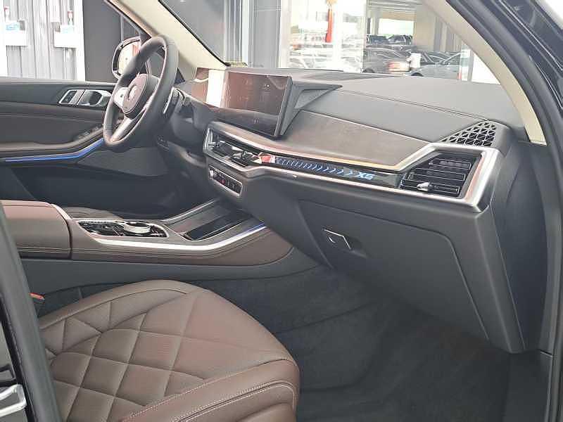 BMW X5, 2025 — фото 7 из 12