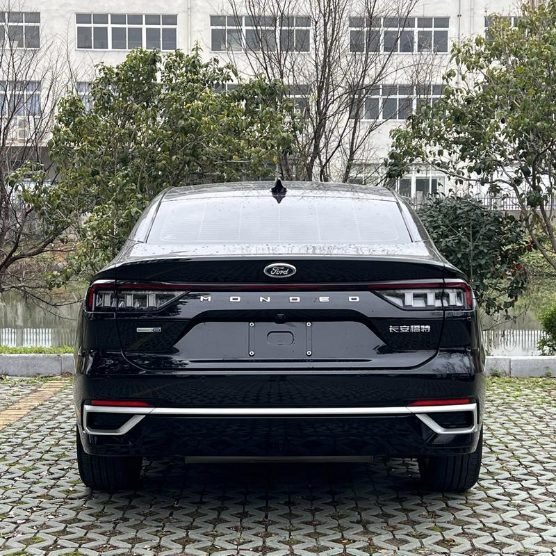 Ford Mondeo, 2023 — фото 4 из 11