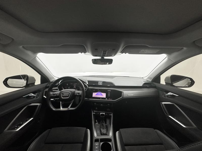 Audi Q3, 2023 — фото 9 из 12