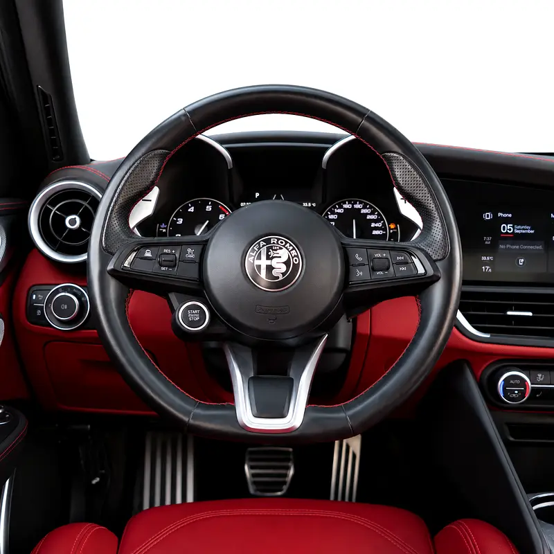 Alfa Romeo Giulia, 2022 — фото 7 из 10