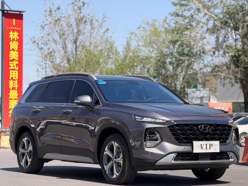 Hyundai Santa Fe, 2023 — фото 3 из 10