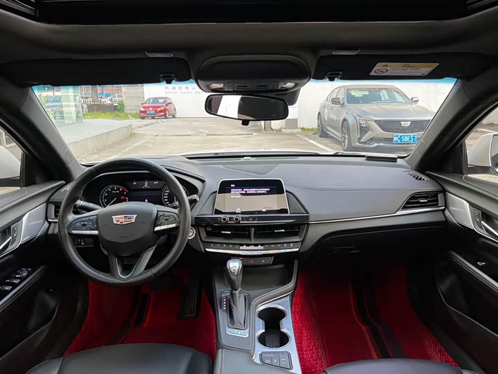 Cadillac CT4, 2023 — фото 7 из 9