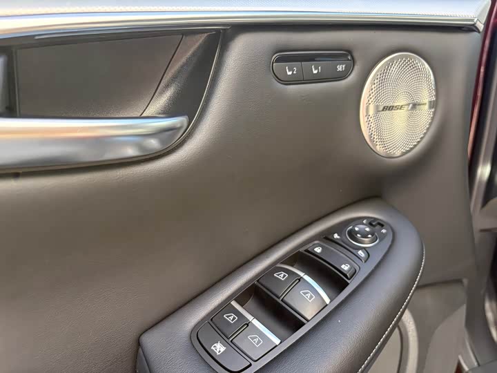 Infiniti QX50, 2022 — фото 9 из 9